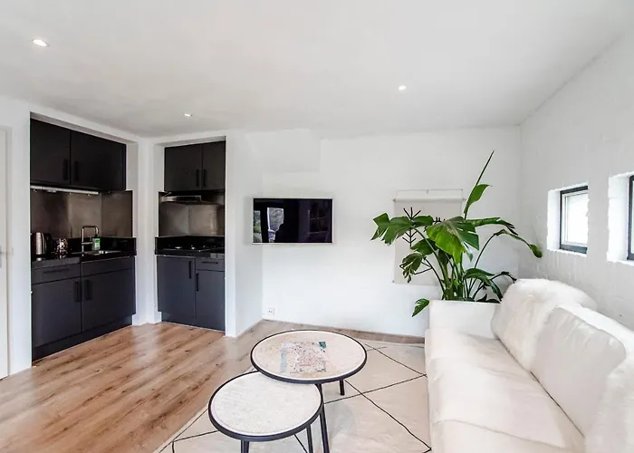 Suite Elan Апартаменты *