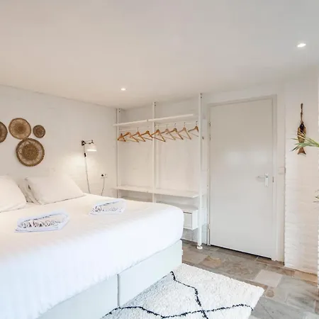 Thinium Apartment